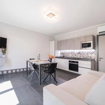 Ormeasco By Interhome * אימפריה